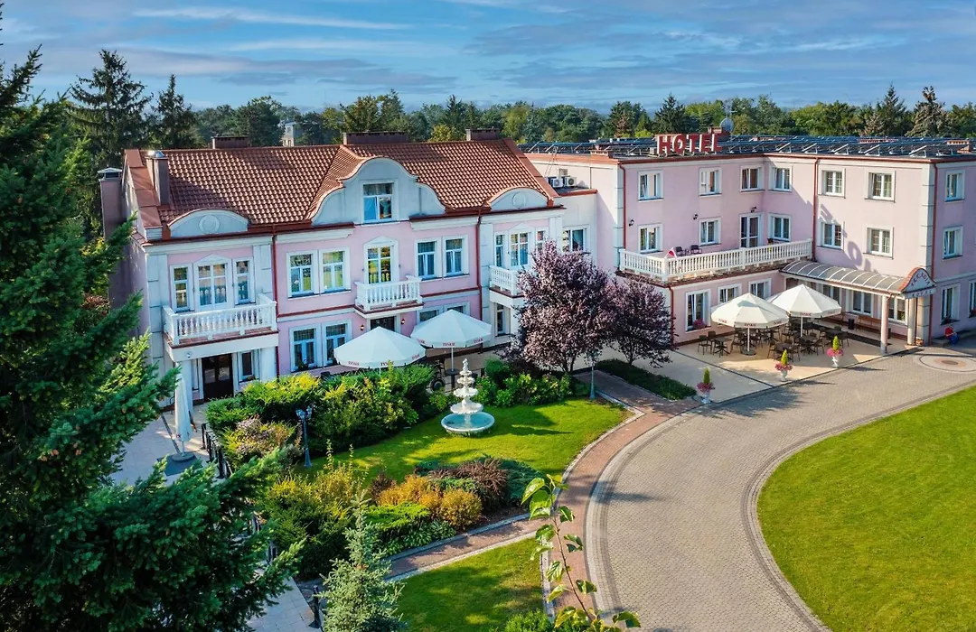 Anin Park Hotel-1